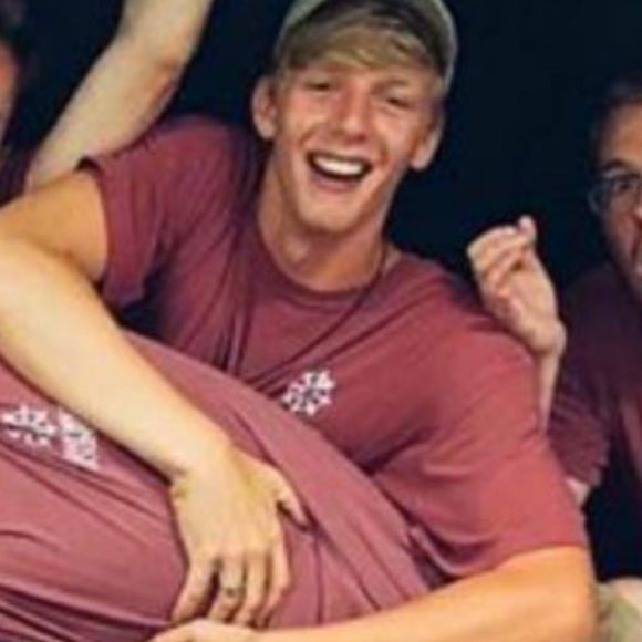 Meet your Posher, Luke - Picture 1 of 1